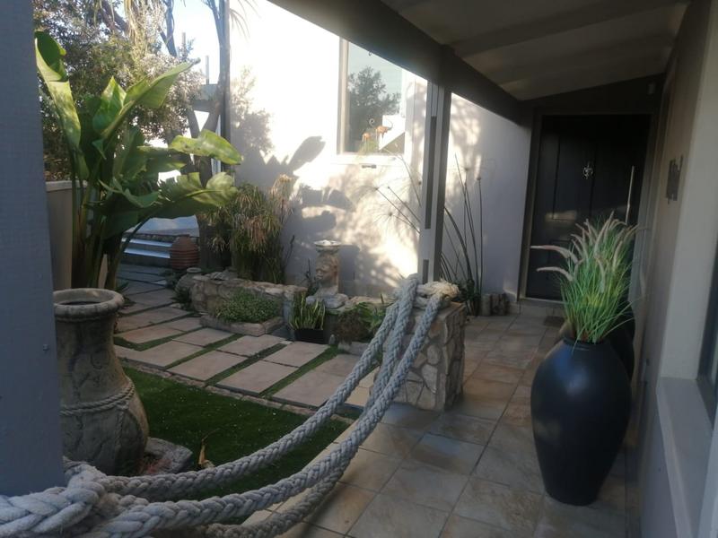 3 Bedroom Property for Sale in Stilbaai Wes Western Cape